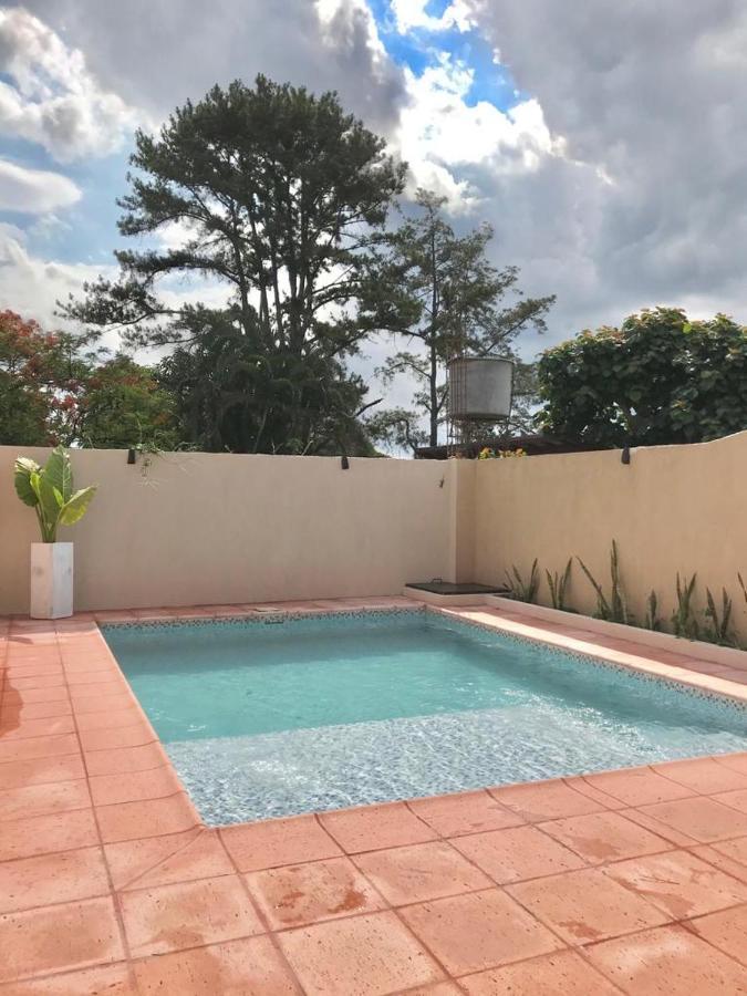 Colibri Hostel Puerto Iguazu Ngoại thất bức ảnh